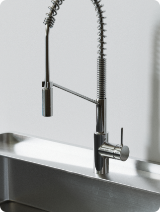 Incompatible with detachable spout